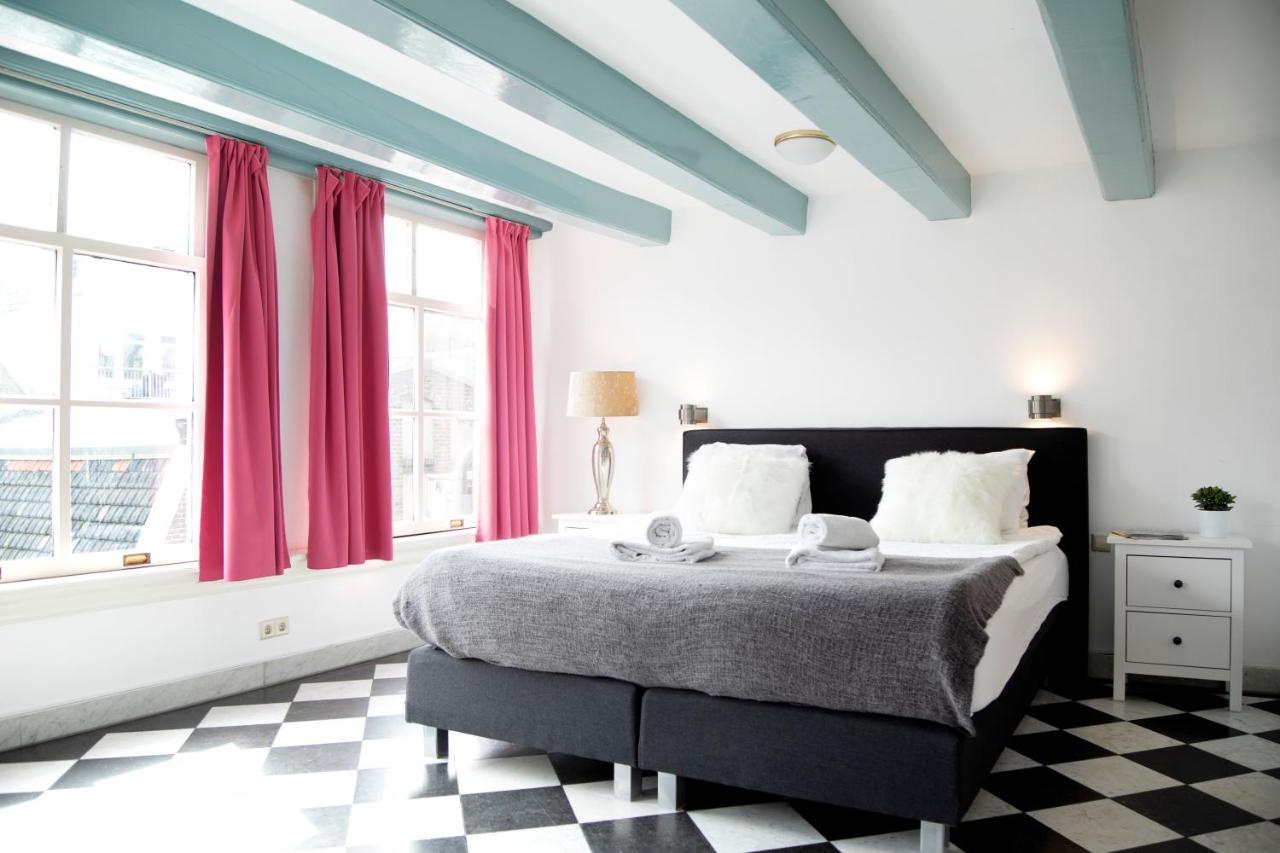 Modern Canal House Loft - City Center Amsterdam Bagian luar foto